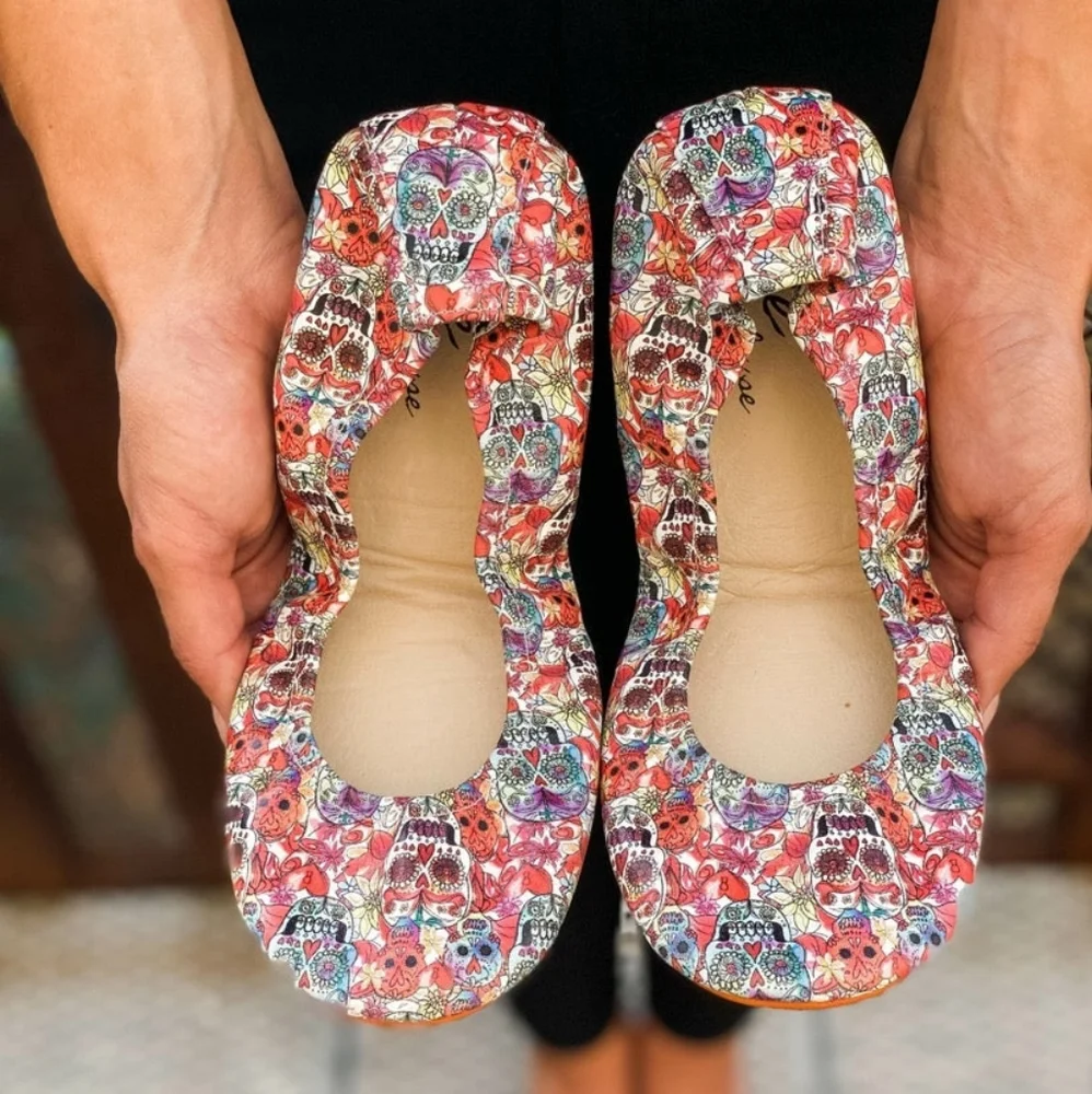 Storehouse Flats Watercolor Sugar Skulls *Brand New* - Picture 2 of 3